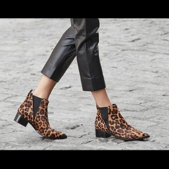 MARC FISHER MLYALE Genuine Calf Hair Boot Size 7.5 - Picture 3 of 11